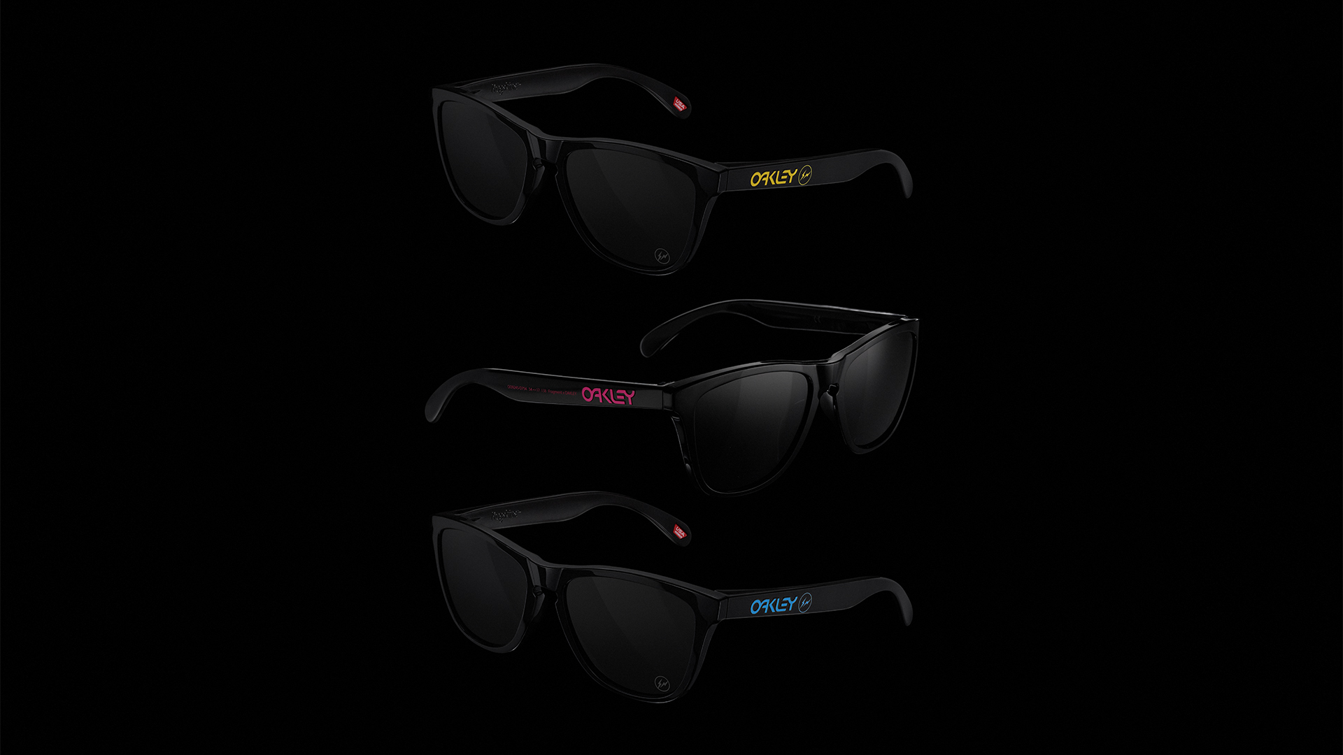 OAKLEY x FRAGMENT: A LIMITED-EDITION SS2023 COLLECTION OAKLEY x FRAGMENT: A LIMITED-EDITION SS2023 COLLECTION